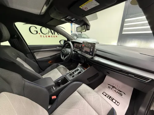 Volkswagen Golf 8,5 full option 2026 R_LINE