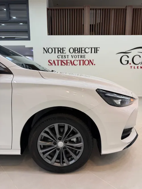 MG 5 180 DVVT 2025 FULL OPTION