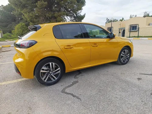 Peugeot 208 2022 Allure