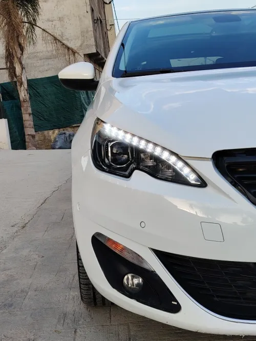 Peugeot 308 2015 Allure