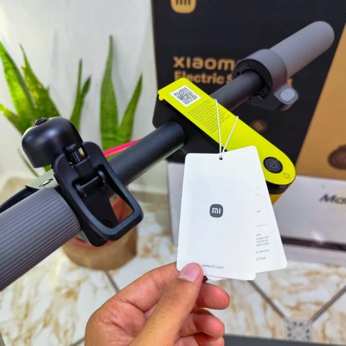 Trottinette Électrique Trotinette Xiaomi 4 i Très Peu Utilisé i Promotion!