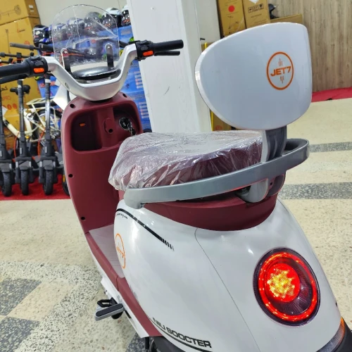 Moto Électrique NIU JET 7 i Affaire a pas Rater!