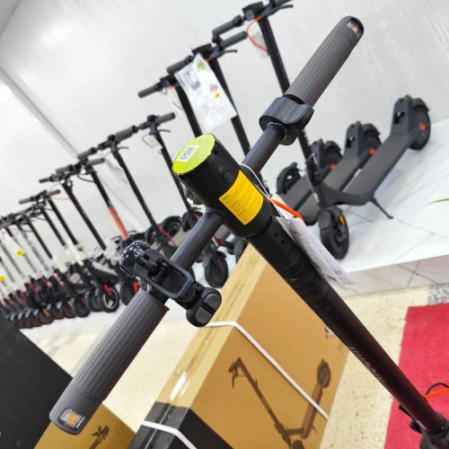 Trottinette Électrique Trotinette Xiaomi 5 ELITE i Jamais Utilisé