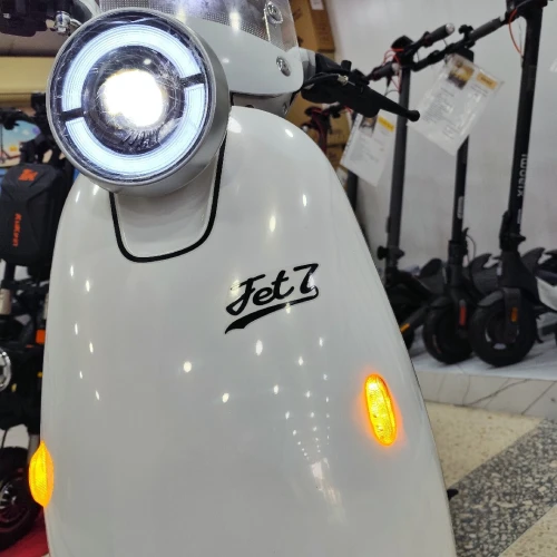 Moto Électrique NIU JET 7 i Affaire a pas Rater!