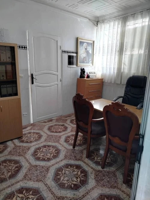 Location Local Oran Oran
