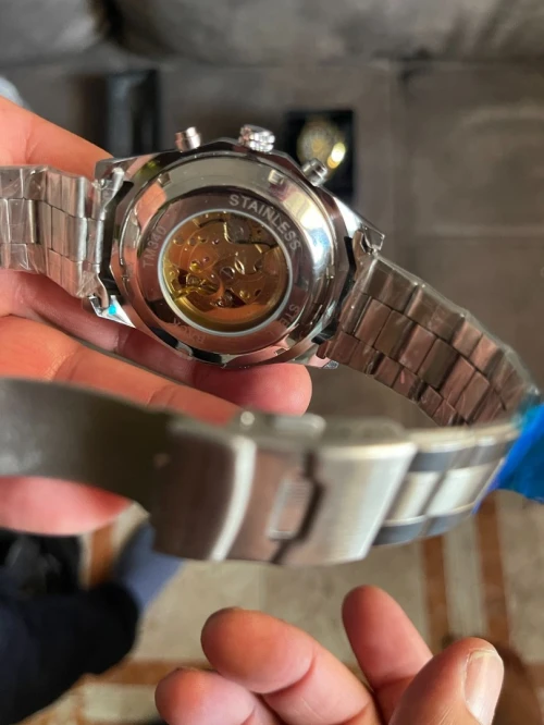 des montres mécaniques venue de France neuf