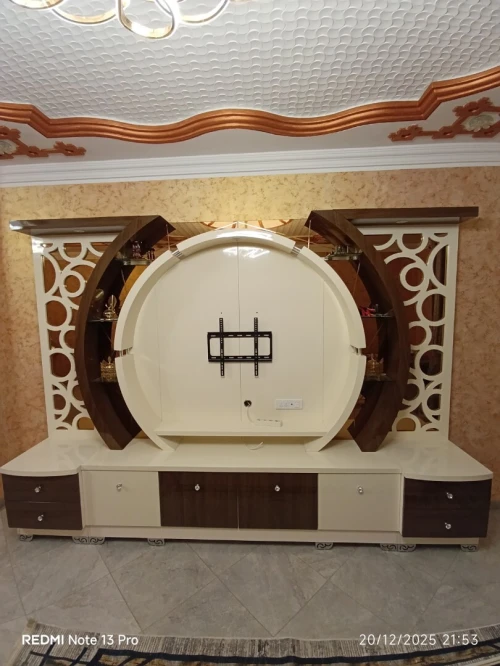 Table TV importation