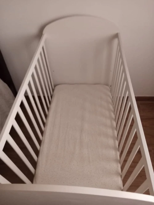 Lit bébé Ikéa