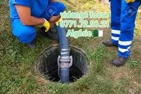 Camion vidange camion débouchage nettoyage d'assainissement