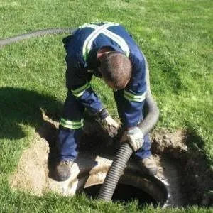 Débouchage conduite vidange fosse 