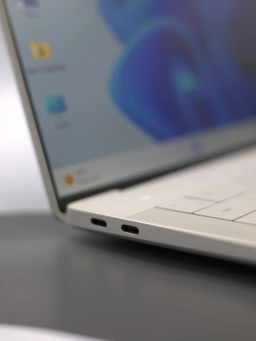 LAPTOP DELL XPS 14  ULTRA 7 16Gb RAM 512Gb SSD 