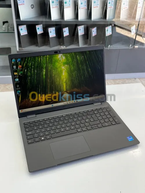 LAPTOP DELL LATITUDE 3540 I7-1355U 16GB RAM 256GB SSD ECRAN 15.6" FHD 