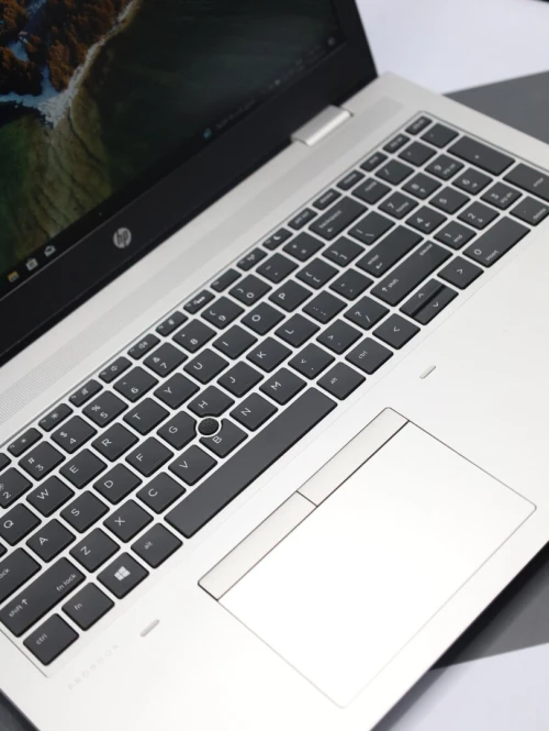 LAPTOP Hp PROBOOK 650 G4, I7-8650U, 16GB 256GB SSD, 15.6"