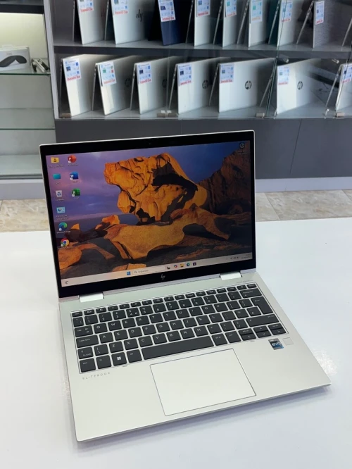 LAPTOP HP ELITEBOOK X360 830 G10 I7-1365U 32GB RAM 512GB SSD ECRAN 13" FHD TACTILE 360