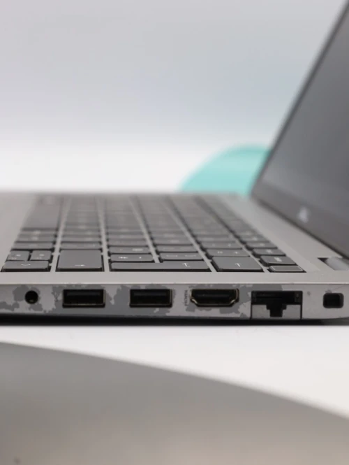 LAPTOP DELL Latitude 5430 I5-1245 16GB 256GB SSD 14" 