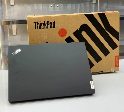 LAPTOP LENOVO THINKPAD E16 ULTRA 7 16GB RAM 512GB SSD ECRAN 16" NEUF 
