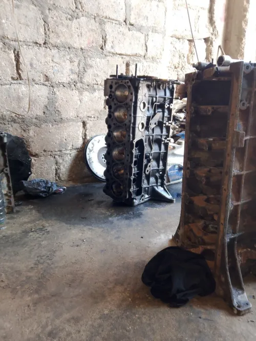 Pièces de rechange à casse nissan patrol