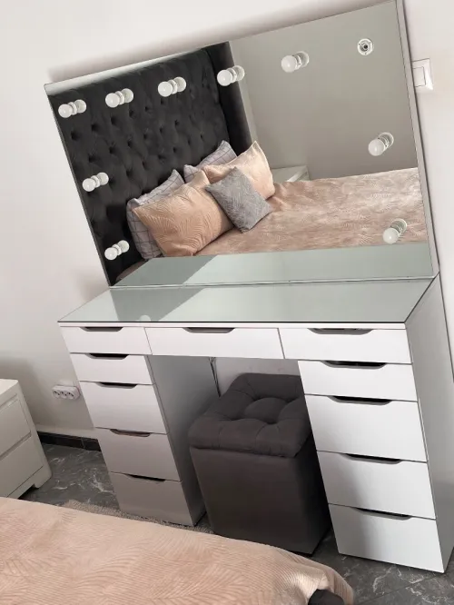 Chambre complète moderne : Lit 1m80coffret + matelas + grande coiffeuse Hollywood
