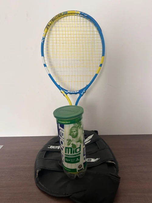 Pack Tennis Complet : 2 Raquettes (avec étuis) & 6 Balles ! 