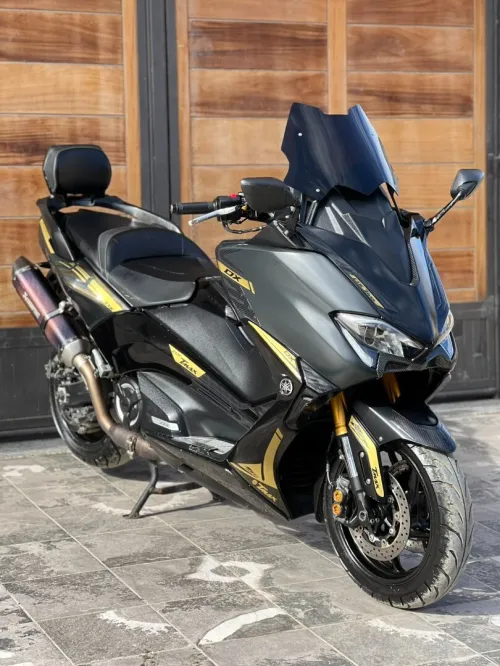 Yamaha Tmax 2018