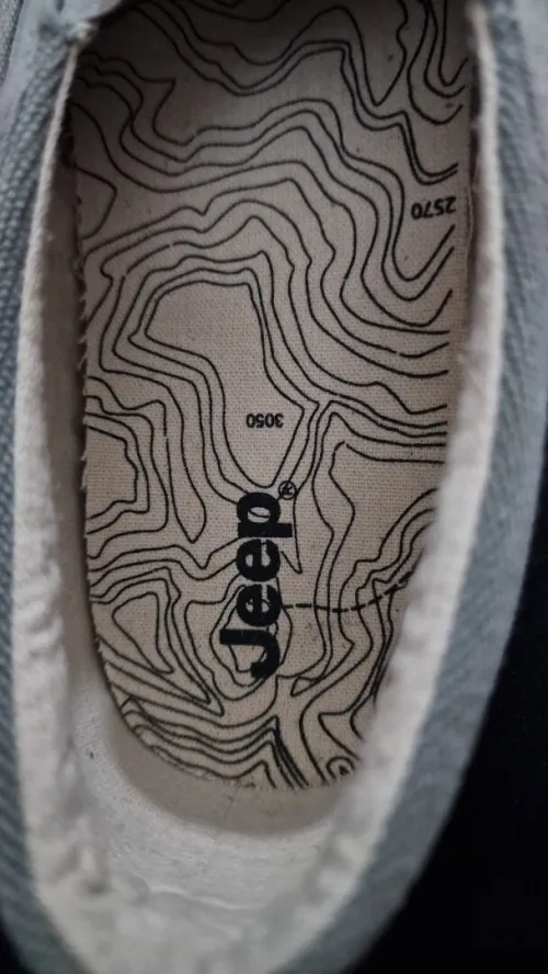 Chaussures d'été original de la marque jeep 