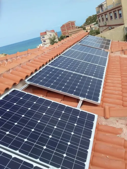 Énergie solaire, Installation de Panneaux Solaires Photovoltaïques.