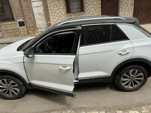 Volkswagen T-Roc 2023 Move