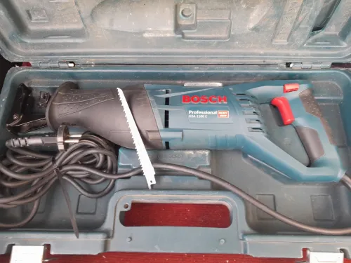 SCIE SABRE BOSCH 1100W