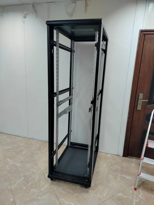 Armoire de brassage pour serveur 