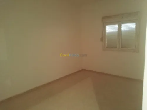 Location Appartement F4 Annaba Annaba
