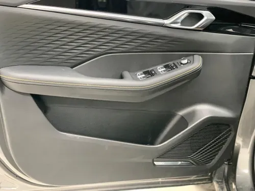 Geely Coolray 2026 