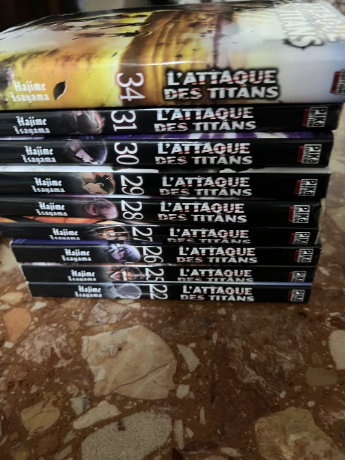 Manga - presque tous les tomes de l Attaque des titans
