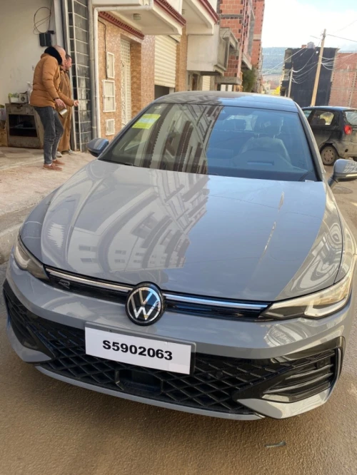 Volkswagen Golf 8.5 2025 R-Line