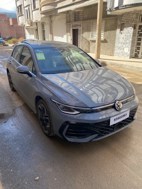 Volkswagen Golf 8.5 2025 R-Line