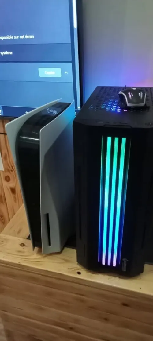 AMD RYZEN 5 PRO WITH rademon graphics   3.90 GHZ0  RAM 16 WINDOWS 2H20 