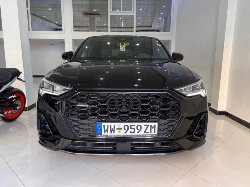 Audi Q3 2021 Q3
