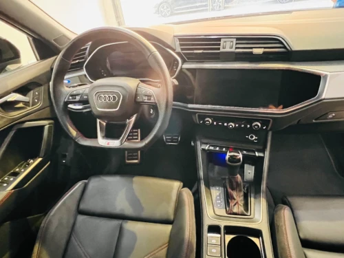 Audi Q3 2021 Q3