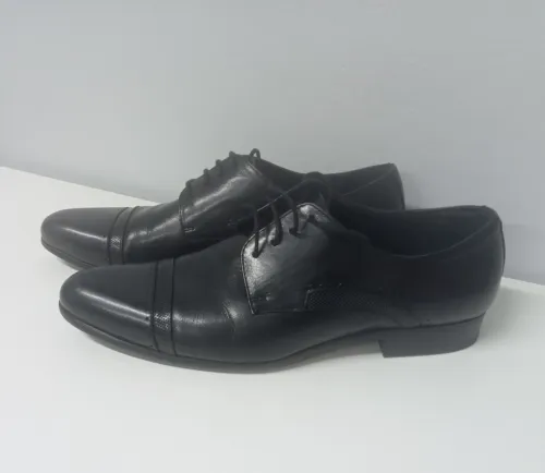 Chaussures en cuir originales Alberto Guardiani