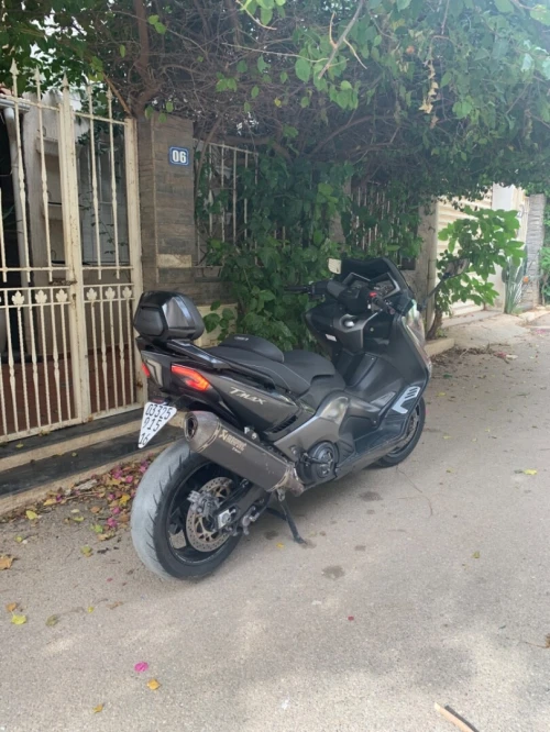 Yamaha t-max Irone 2 2015
