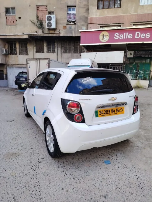 Chevrolet Sonic Hatchback 2014 Sonic Hatchback