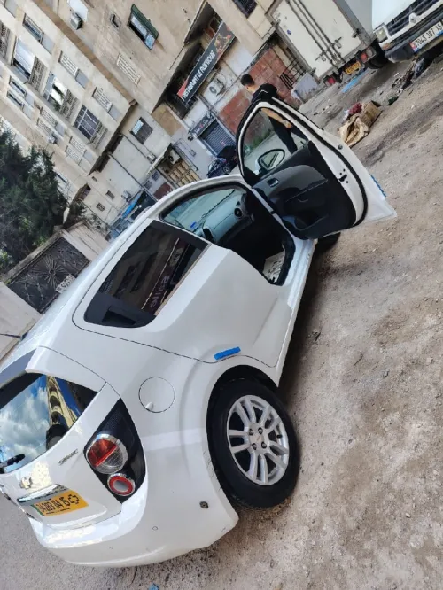 Chevrolet Sonic Hatchback 2014 Sonic Hatchback