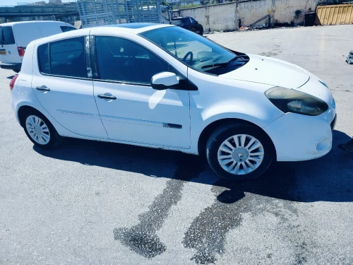 Renault Clio 3 2010 Exception