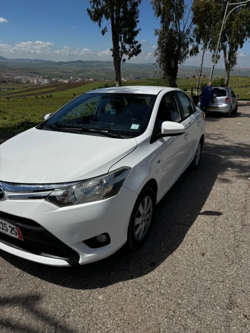 Toyota Yaris Sedan 2015 Executive
