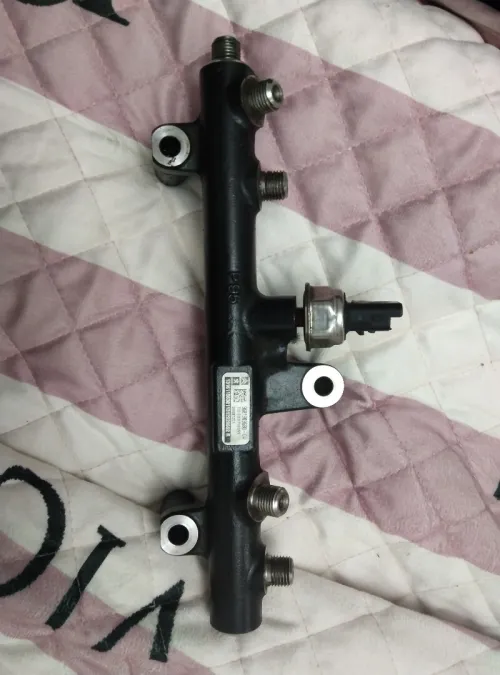 Rampe injection Peugeot Citroën 