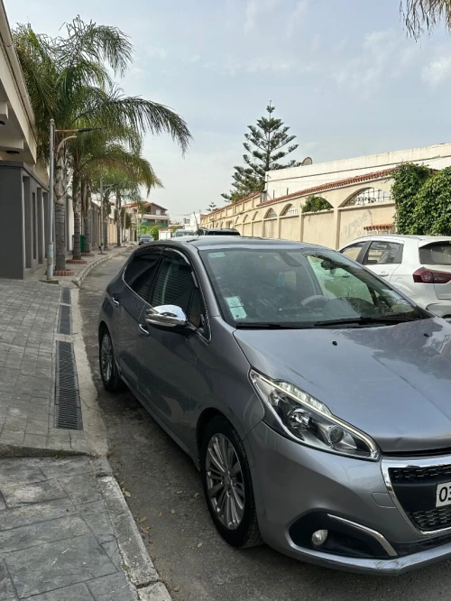 Peugeot 208 2019 