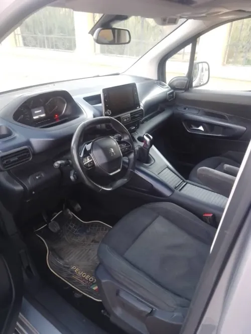 Peugeot Partner 2019 Tepee Allure 