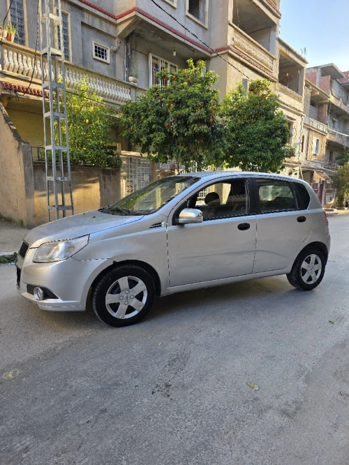 Chevrolet Aveo 5 portes 2011 LS+
