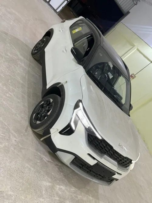 Kia Sonet  2025 Luxury Smart édition