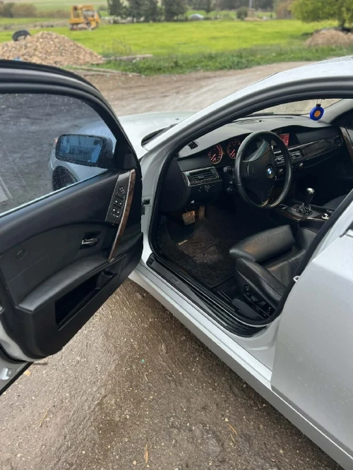 BMW 530i 2009 