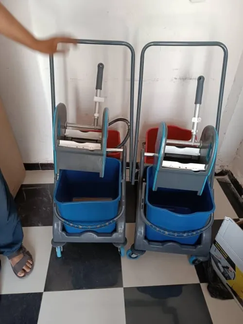 lot outillage nettoyage ماتريال نتوياج جديد